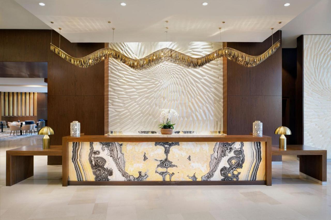 Le Meridien Center Hotel 5*
