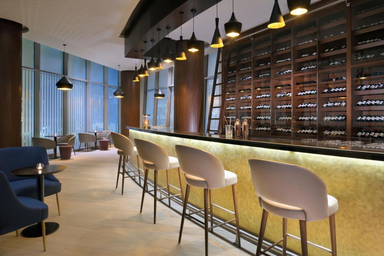 Le Meridien Center 5* Doha