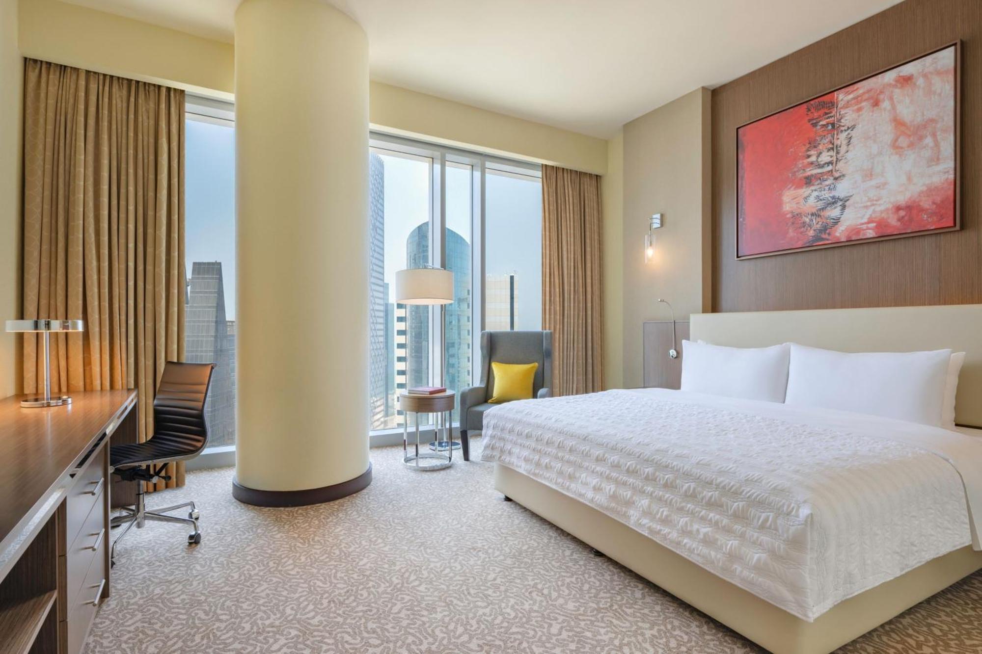 Le Meridien Center Hotel Doha